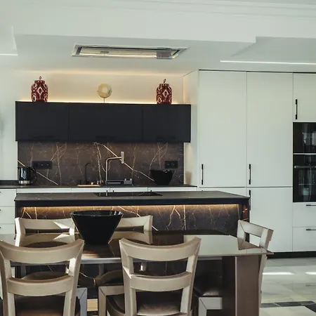 Atico Duplex-las Vistas De Laia Apartment Marbella