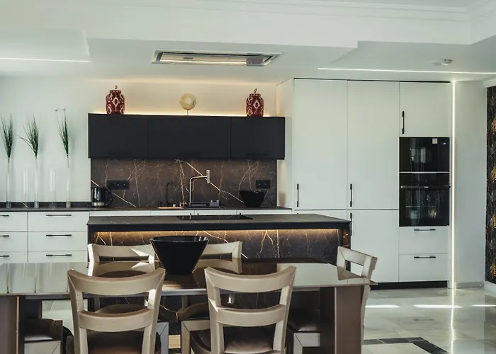 Atico Duplex-las Vistas De Laia Appartement Marbellac